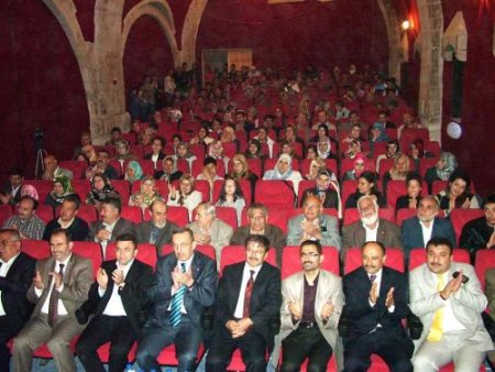 Kervansaray'da Vefa Gecesi