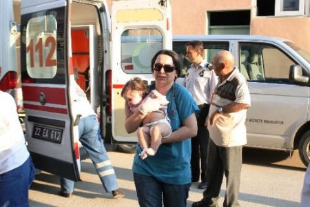 Keşan'da Meydana Gelen 3 Ayrı Kazada 10 Kişi Yaralandı