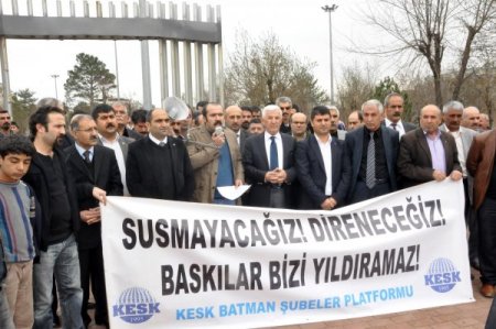 KESK Batman Şubeler Plaformu gözaltıları protesto etti