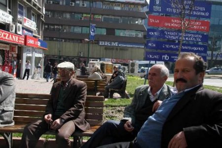 Key Ödemeleri Başladı, Banka Kuyrukları Uzadı