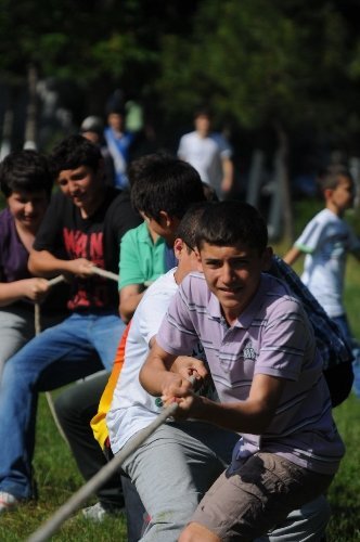 KEYDER'in bahar şenliğinde öğretmen ve öğrenciler birlikte eğlendi