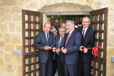 Kıbrıs Türk İslam Eseleri Müzesi açıldı