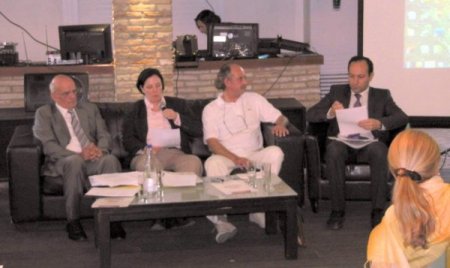 Kıbrıslı Türk Ve Rum İşadamları, Ara Bölge'de Bir Araya Geldi