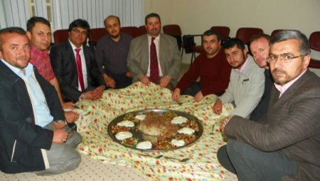 Kıdimder, Kur’an Bülbüllerini Yemekte Buluşturdu