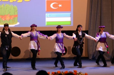 Kiev’de Türki halkların Nevruz Bayram şenliği