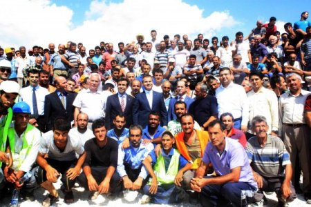 Kılıç: Tesisler, Akdeniz Oyunları'na yetişecek