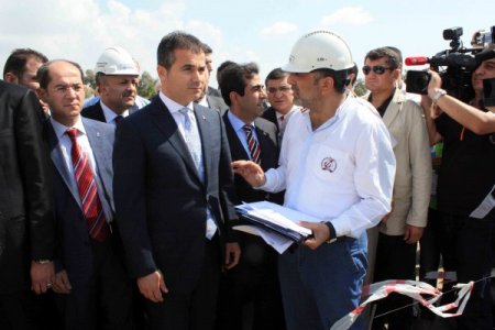 Kılıç: Tesisler, Akdeniz Oyunları'na yetişecek