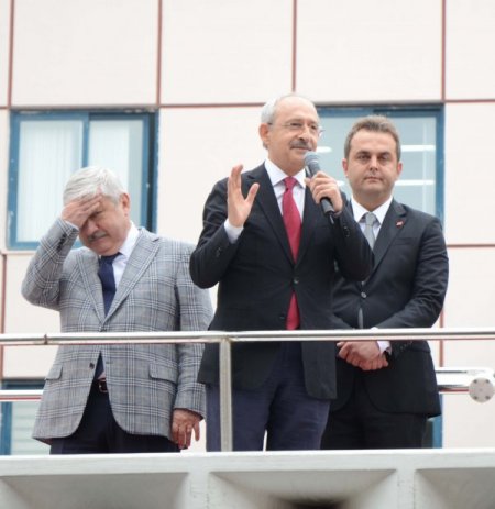 Kılıçaroğlu: Kapatılacak belediyeleri, yeniden açacağız