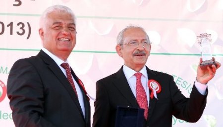Kılıçdaroğlu, CHP'li belediyelere yönelik operasyonlara tepki gösterdi