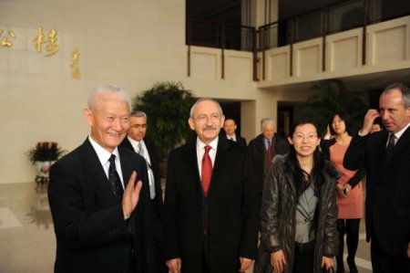 Kılıçdaroğlu, Çin Komünist Partisi yetkilisiyle görüştü