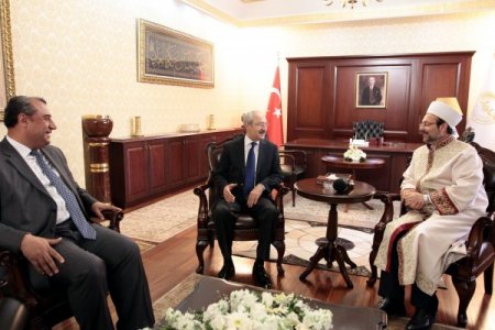 Kılıçdaroğlu, Diyanet İşleri Başkanı Görmez'i Ziyaret Etti
