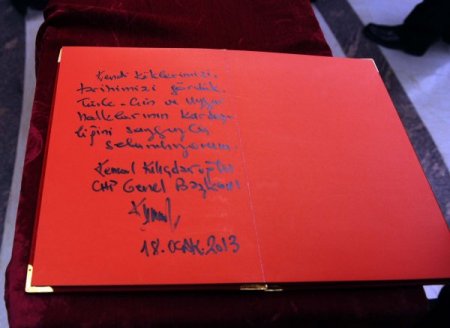 Kılıçdaroğlu, Sincan Müzesi’ni gezdi