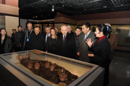 Kılıçdaroğlu, Sincan Müzesi’ni gezdi