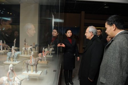 Kılıçdaroğlu, Sincan Müzesi’ni gezdi