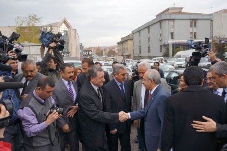 Kılıçdaroğlu, Siteler esnafını ziyaret etti