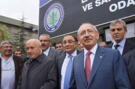 Kılıçdaroğlu, Siteler esnafını ziyaret etti