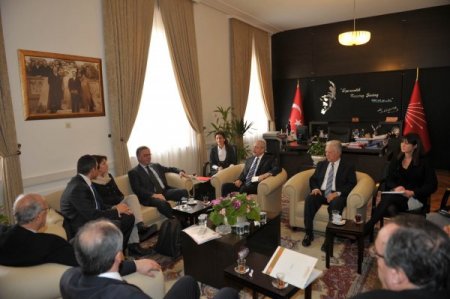 Kılıçdaroğlu, Venedik Komisyonu Başkanı ile görüştü