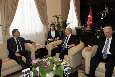 Kılıçdaroğlu, Venedik Komisyonu Başkanı ile görüştü