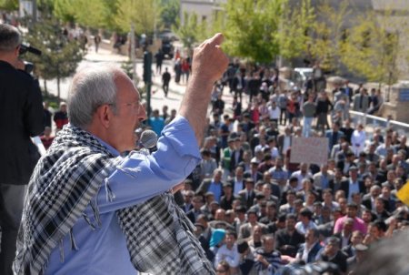 Kılıçdaroğlu Ağrı'dan Ayrıldı