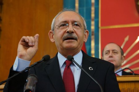 Kılıçdaroğlu: Biz vatanına sahip çıkan kadınlardan yanayız