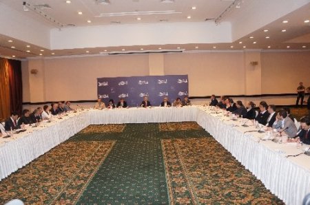 Kılıçdaroğlu gazetelerin genel yayın yönetmenleriyle buluştu