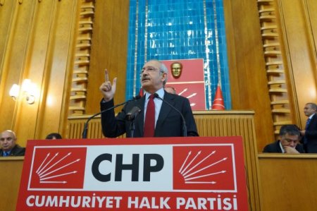 Kılıçdaroğlu: Hiç bir milletvekili teröristle kucaklaşmaz