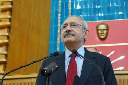 Kılıçdaroğlu: Hiç bir milletvekili teröristle kucaklaşmaz