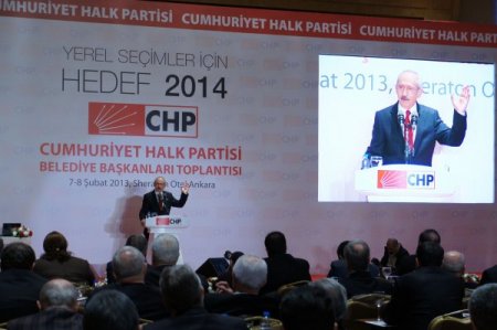 Kılıçdaroğlu: İktidar, CHP'li belediye başkanlarına baskı uygulamaya çalışıyor