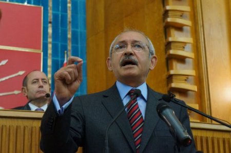 Kılıçdaroğlu: Milli bayramın yasaklanması demokrasinin kara lekesidir