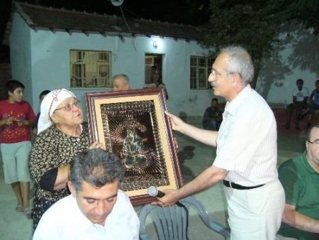 Kılıçdaroğlu: Namussuz Ve Alçak Kelimelerini Yan Yana Kullanan Tek Başbakan Erdoğan'dır