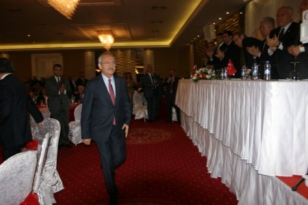 Kılıçdaroğlu: Ortadoğu’da şamar oğlanına döndük