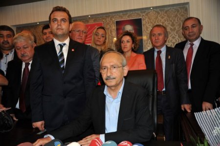 Kılıçdaroğlu: Sırtımızı sıvazlayıp, aferin diyenler var ama halk savaş istemiyor