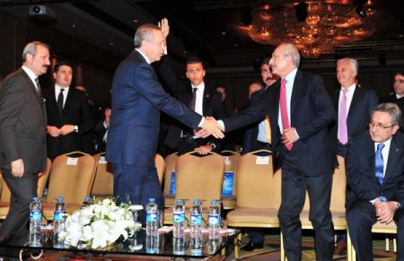 Kılıçdaroğlu: Terör Konusunu Siyaset Malzemesi Yapmamaya Özen Gösteriyoruz