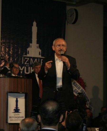 Kılıçdaroğlu: Türkiye'de Özgürlük Sorunu Var