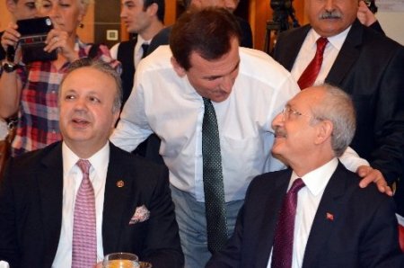 Kılıçdaroğlu: Umuyoruz her şeye rağmen barış olsun!