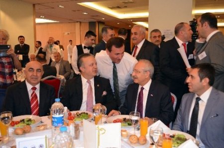 Kılıçdaroğlu: Umuyoruz her şeye rağmen barış olsun!