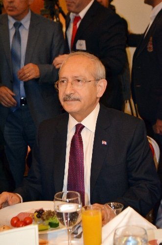 Kılıçdaroğlu: Umuyoruz her şeye rağmen barış olsun!
