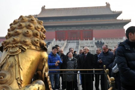 Kılıçdaroğlu Yasak Şehir'i gezdi