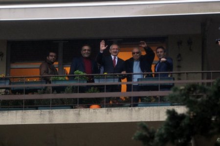 Kılıçdaroğlu: Yaşar Kemal edebiyatımızın çınarı