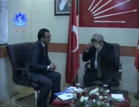 Kılıçdaroğlu’na doğum gününde Kur’an ve başörtüsü hediye edildi