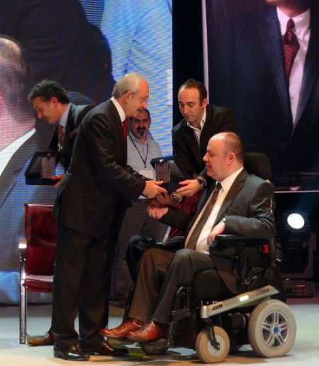 Kılıçdaroğlu'ndan engellilere 'birlik olun' çağrısı