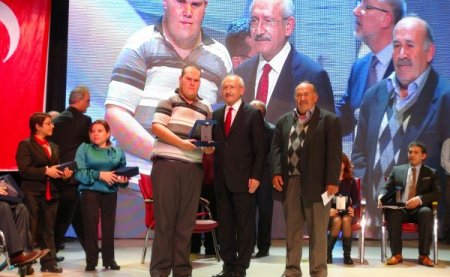 Kılıçdaroğlu'ndan engellilere 'birlik olun' çağrısı