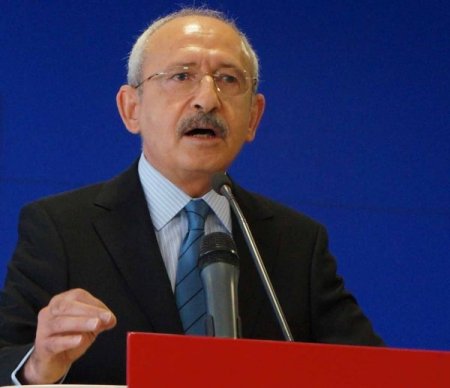 Kılıçdaroğlu'ndan İzmir'de Şehit Olan Asker İçin Başsağlığı Mesajı