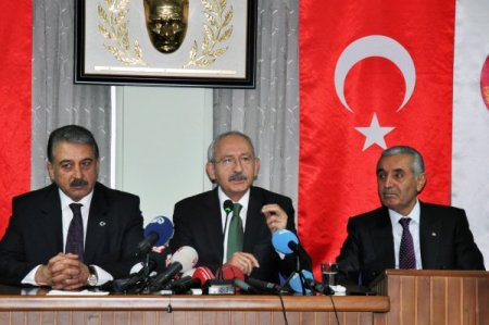 Kılıçdaroğlu'nden esnafa sitem: Sizi bitirmek isteyen partilere oy veriyorsunuz