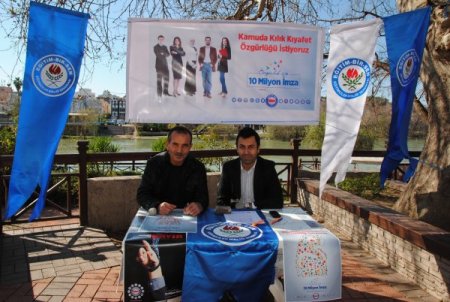 Kılık kıyafet özgürlüğü için Manavgat'ta kısa sürede 6 bin imza toplandı