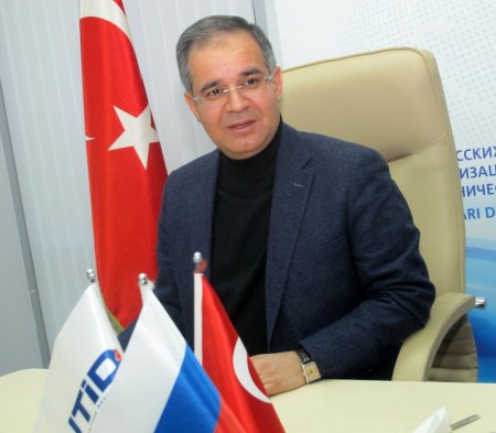 Kilis valisi Rusya’da konuştu: Suriyeli kardeşlerimizi bağrımıza bastık