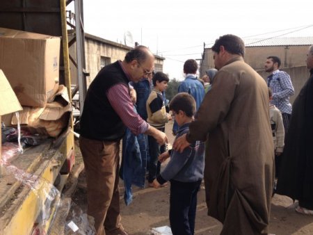 Kimse Yok Mu, Suriyeli sığınmacılara yardım dağıttı