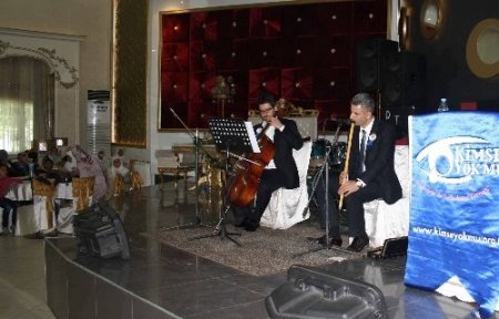 Kimse Yok Mu, yardım yaptığı aileler için Kutlu Doğum etkinliği düzenledi