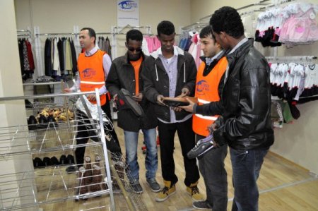 Kimse Yok Mu Balıkesir'deki Somalili öğrencilerin ihtiyaçlarını karşılıyor