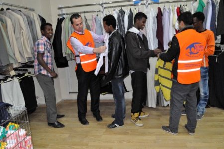 Kimse Yok Mu Balıkesir'deki Somalili öğrencilerin ihtiyaçlarını karşılıyor